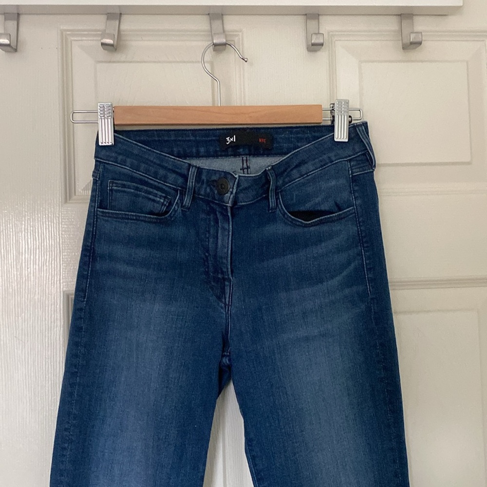 Women's Blue Jeans - Picture 2 of 4